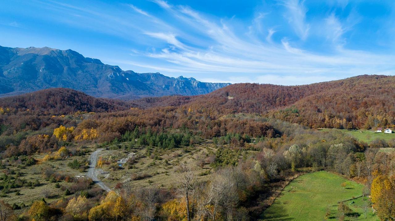 Velebit Lodge Lovinac (Lika-Senj) Exterior foto